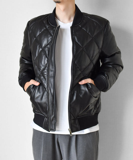 ニュージーランド産羊革とダウンが融合、冬を制するレザージャケット